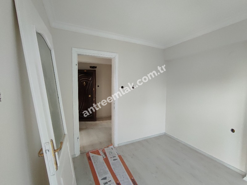 Antre Emlak'tan Kız Öğrenciye ,Memura Ful Eşyalı Kiralık 2+1, Doğalgazlı İçi Yapılı 3 Cepheli Ferah Daire