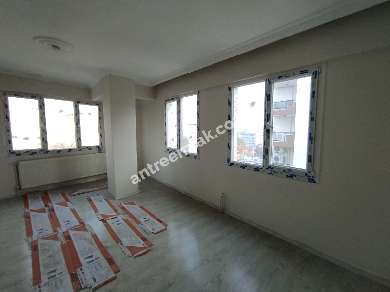 Antre Emlak'tan Kız Öğrenciye ,Memura Ful Eşyalı Kiralık 2+1, Doğalgazlı İçi Yapılı 3 Cepheli Ferah Daire