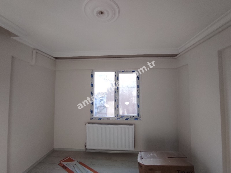 Antre Emlak'tan Kız Öğrenciye ,Memura Ful Eşyalı Kiralık 2+1, Doğalgazlı İçi Yapılı 3 Cepheli Ferah Daire