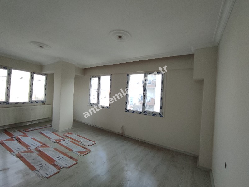 Antre Emlak'tan Kız Öğrenciye ,Memura Ful Eşyalı Kiralık 2+1, Doğalgazlı İçi Yapılı 3 Cepheli Ferah Daire