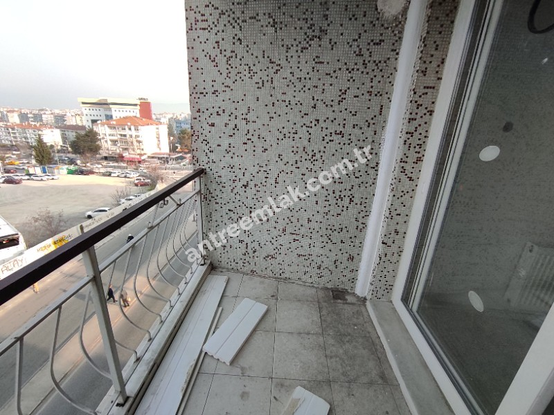 Antre Emlak'tan Kız Öğrenciye ,Memura Ful Eşyalı Kiralık 2+1, Doğalgazlı İçi Yapılı 3 Cepheli Ferah Daire