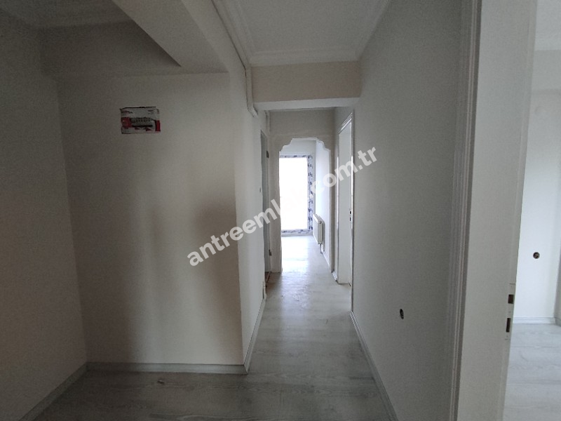 Antre Emlak'tan Kız Öğrenciye ,Memura Ful Eşyalı Kiralık 2+1, Doğalgazlı İçi Yapılı 3 Cepheli Ferah Daire