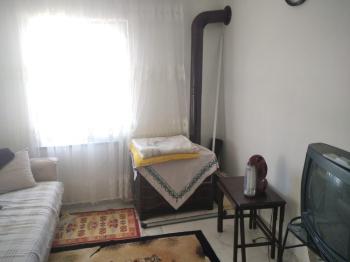 GÜVENAY - ÇORUM PAŞA BAĞLARI PAŞA KÖY ÜSTÜ 1 DÖNÜM EVİ OLAN BAĞ