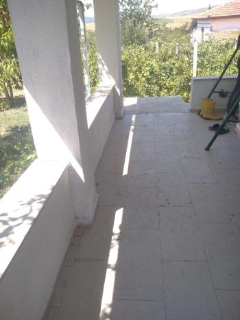 GÜVENAY - ÇORUM PAŞA BAĞLARI PAŞA KÖY ÜSTÜ 1 DÖNÜM EVİ OLAN BAĞ