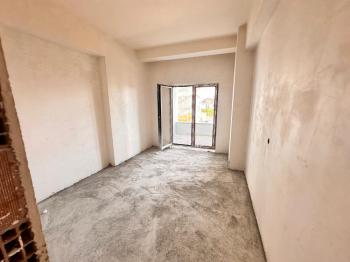 GÜVENAY - ÇORUM BİNEVLER MEVKİİNDE SİTE İÇERİSİNDE 4+1 SIFIR DAİRELER