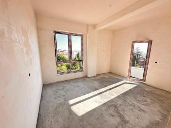 GÜVENAY - ÇORUM BİNEVLER MEVKİİNDE SİTE İÇERİSİNDE 4+1 SIFIR DAİRELER