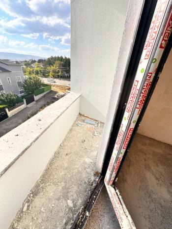 GÜVENAY - ÇORUM BİNEVLER MEVKİİNDE SİTE İÇERİSİNDE 4+1 SIFIR DAİRELER