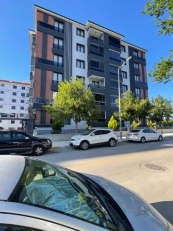 Güvenay - Çorum Dr. İlhan Gürel Cad. Kahvelen Civarı Sıfır 3+1 Satılık Daire 