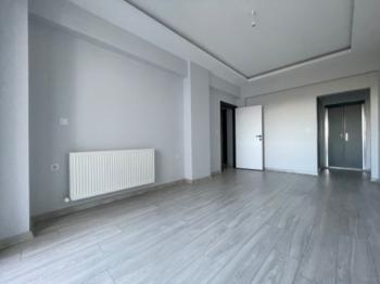 Güvenay - Çorum Dr. İlhan Gürel Cad. Kahvelen Civarı Sıfır 3+1 Satılık Daire 