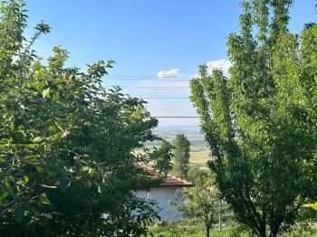 GÜVENAY - ÇORUM ŞEKER FABR. ARKASI BURUN KÖY MEVKİDE SATILIK BAĞ