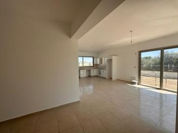 DUMLUPINARDA ZEMİN KAT SATILIK DAİRE