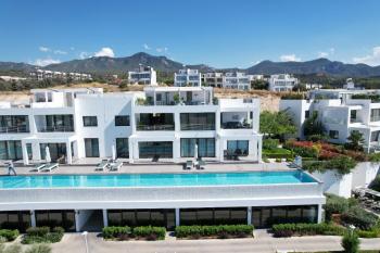 KKTC Girne Esentepe'de Site İçerisinde Deniz Manzaralı 3+1 Ultra Lüks Özel Teraslı Penthouse
