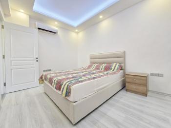 Lefkoşa Gönyelide Lüks Ensuite 3+1 Türk Malı Daire 