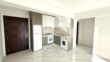 KKTC, Iskelede Muhteşem Yaşam Tarzı bir Site Içeresinde Taşınmaya Hazır Satılık 1+1 Daire