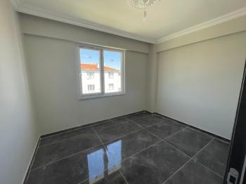 AFYON ÜÇOK EMLAKTAN MAREŞAL MAH KİRALIK SIFIR LÜKS 2+1 DAİRELER