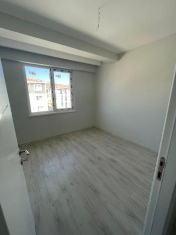 AFYON ÜÇOK EMLAKTAN KANLICA MAH DA SATILIK SIFIR LÜKS 3+1 DAİRE