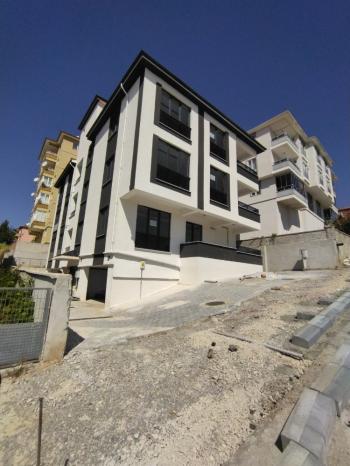 GÜVENAY - ÇORUM BAHÇELİEVLER YUNUS EMRE ORTAOKULU YAKINI 3+1 SATILIK DAİRE