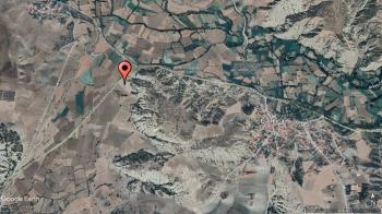 GÜVENAY - ÇORUM LAÇİN-ÇAMLICA KÖYÜ YOL ÜZERİ YOLA CEPHE TARLA