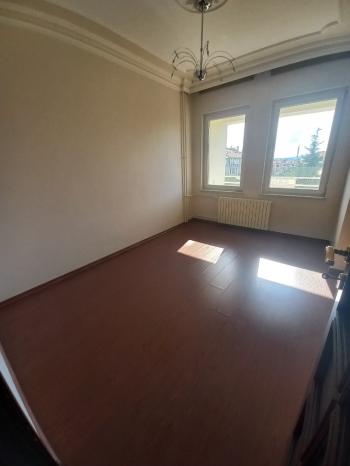 GÜVENAY - ÇORUM ADİL CANDEMİR PARKI KARŞISI SATILIK 4+1 DAİRE