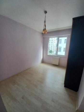 GÜVENAY – ÇORUM KARAKEÇİLİ / TAVUKLUK MEVKİİ – 4+1 SATILIK ARA KAT DAİRE