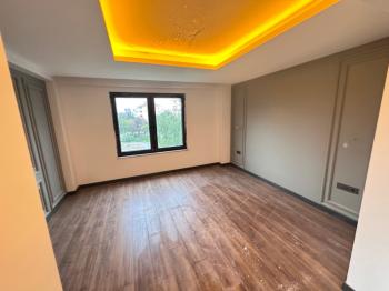 GÜVENAY - ÇORUM BİNEVLERDE KÖŞE BAŞI PARKA CEPHE VİLLA