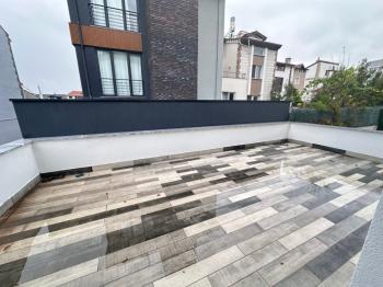 GÜVENAY - ÇORUM BİNEVLERDE KÖŞE BAŞI PARKA CEPHE VİLLA