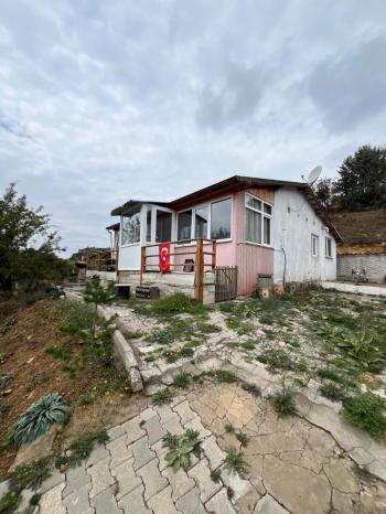 GÖL BÖLGESİNDE SATILIK MÜSTAKİL BAHÇELİ EV 550m2