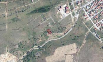 GÖL BÖLGESİNDE SATILIK 966m2 YATIRIMLIK VİLLA ARSASI