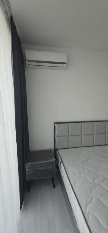 KÜÇÜKKAYMAKLI BÖLGESİNDE ANA CADDE ÜZERİ LÜX KİRALIK DAİRE