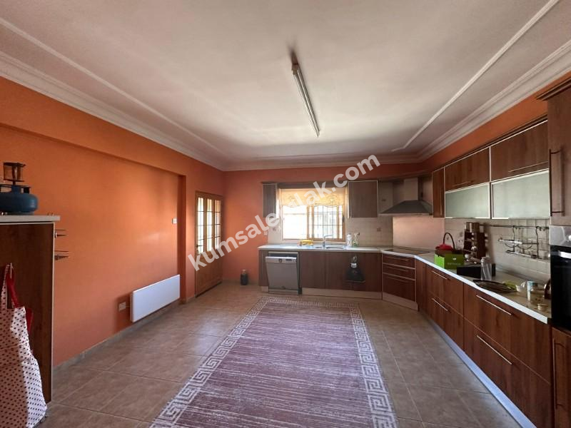 LEFKOŞA ORTAKÖY BÖLGESİNDE 3 + 2 EŞYALI KİRALIK DAİRE