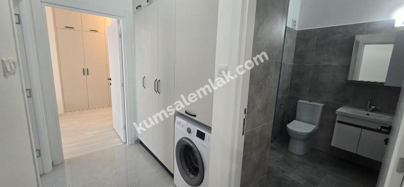 KÜÇÜKKAYMAKLI BÖLGESİNDE ANA CADDE ÜZERİ LÜX KİRALIK DAİRE