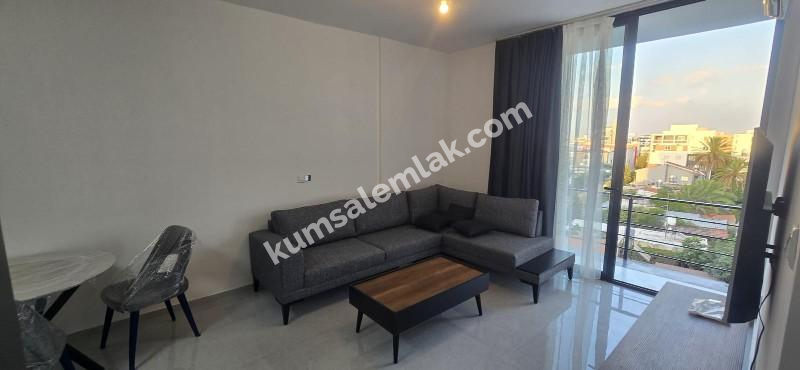 KÜÇÜKKAYMAKLI BÖLGESİNDE ANA CADDE ÜZERİ LÜX KİRALIK DAİRE