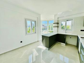 Kıbrıs Girne Alsancak Bölgesinde Satılık 3+1 Müstakil Villa