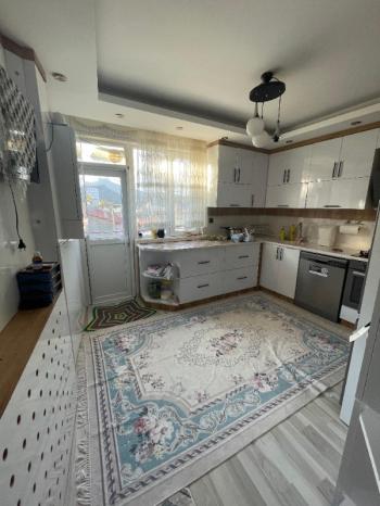 AFYON ÜÇOK EMLAKTAN ERKMEN HÜRRİYET MH DA SATILIK 3+1 ARAKAT DAİRE