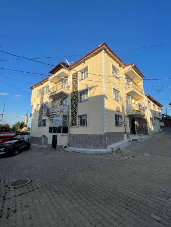 AFYON ÜÇOK EMLAKTAN ERKMEN HÜRRİYET MH DA SATILIK 3+1 ARAKAT DAİRE