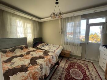 AFYON ÜÇOK EMLAKTAN ERKMEN HÜRRİYET MH DA SATILIK 3+1 ARAKAT DAİRE