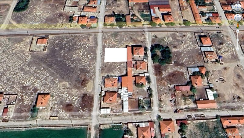 AFYON ÜÇOK EMLAKTAN SÜLÜMENLİ DE SATILIK ARSALAR