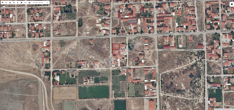 AFYON ÜÇOK EMLAKTAN SÜLÜMENLİ DE SATILIK ARSALAR