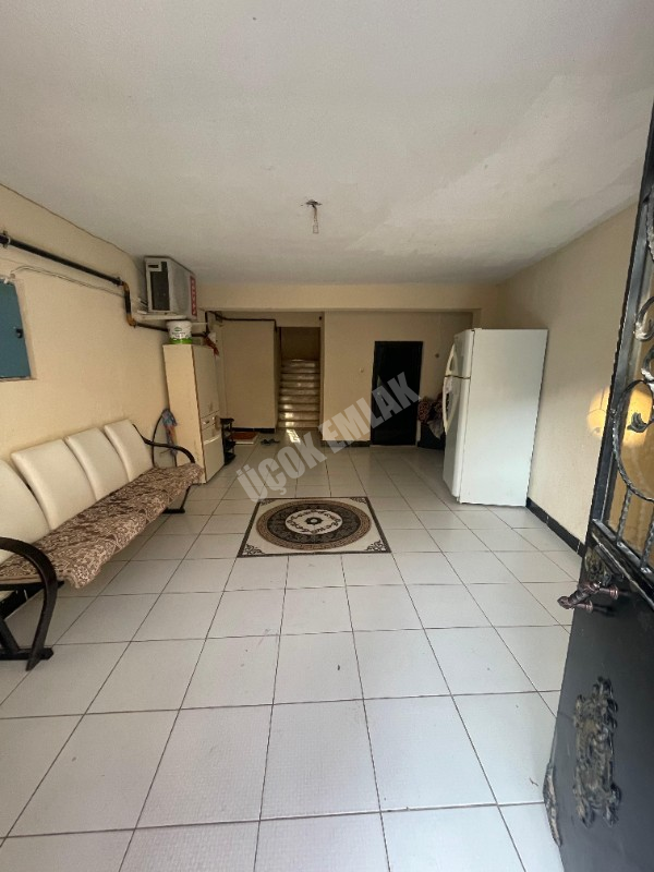 AFYON ÜÇOK EMLAKTAN ERKMEN HÜRRİYET MH DA SATILIK 3+1 ARAKAT DAİRE
