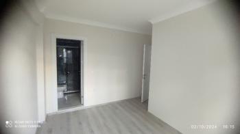 Antre Emlak'tan Kiralık Bahar Mahallesinde Bozyaka Hastanesi Yanı 3+1,Doğalgazlı ,Otoparklı Asansörlü Ebeveyn Banyolu Sıfır Daire