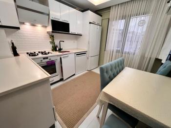 Antre Emlak'tan Satılık Bozyaka Mahallesinde  2+1, Doğalgazlı,Otoparklı 3 Yıllık Daire