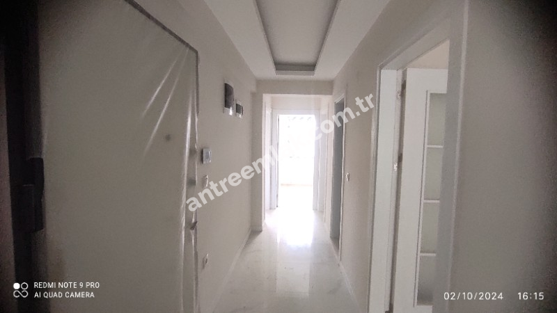 Antre Emlak'tan Kiralık Bahar Mahallesinde Bozyaka Hastanesi Yanı 3+1,Doğalgazlı ,Otoparklı Asansörlü Ebeveyn Banyolu Sıfır Daire