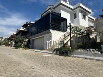 KUŞADASI SOĞUCAKTA FULL BAKIMLI VİLLA