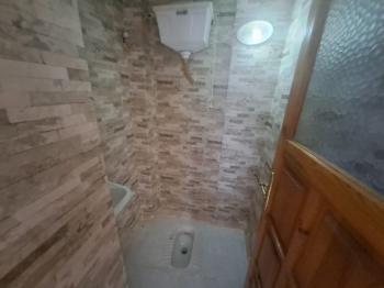 KUŞADASI ÇARŞI MERKEZDE KATTA TEK DAİRE 