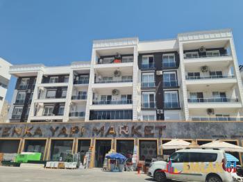 Havuzlu sitede masrafsız satılık daire