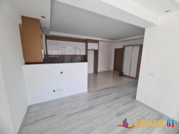 Havuzlu sitede masrafsız satılık daire
