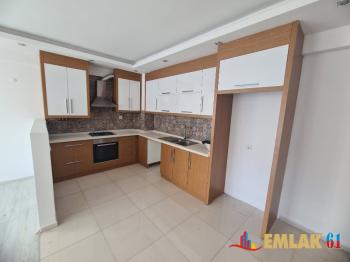 Havuzlu sitede masrafsız satılık daire