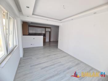 Havuzlu sitede masrafsız satılık daire