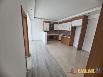 Havuzlu sitede masrafsız satılık daire