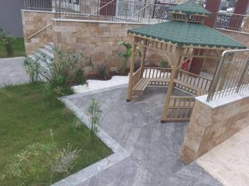 Havuzlu sitede yerden ısıtmalı 2+1 daire